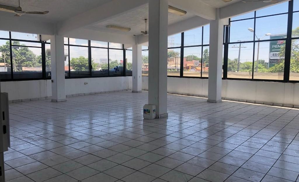 Oficina en Av. Las Palmas5