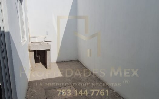 Casa en venta en Residencial Las Truchas, Lázaro Cárdenas – 2 recámaras
